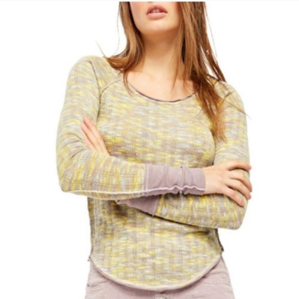 EUC Free People Women's Space Out Long Sleeve Knit Top in Sea Combo size XS